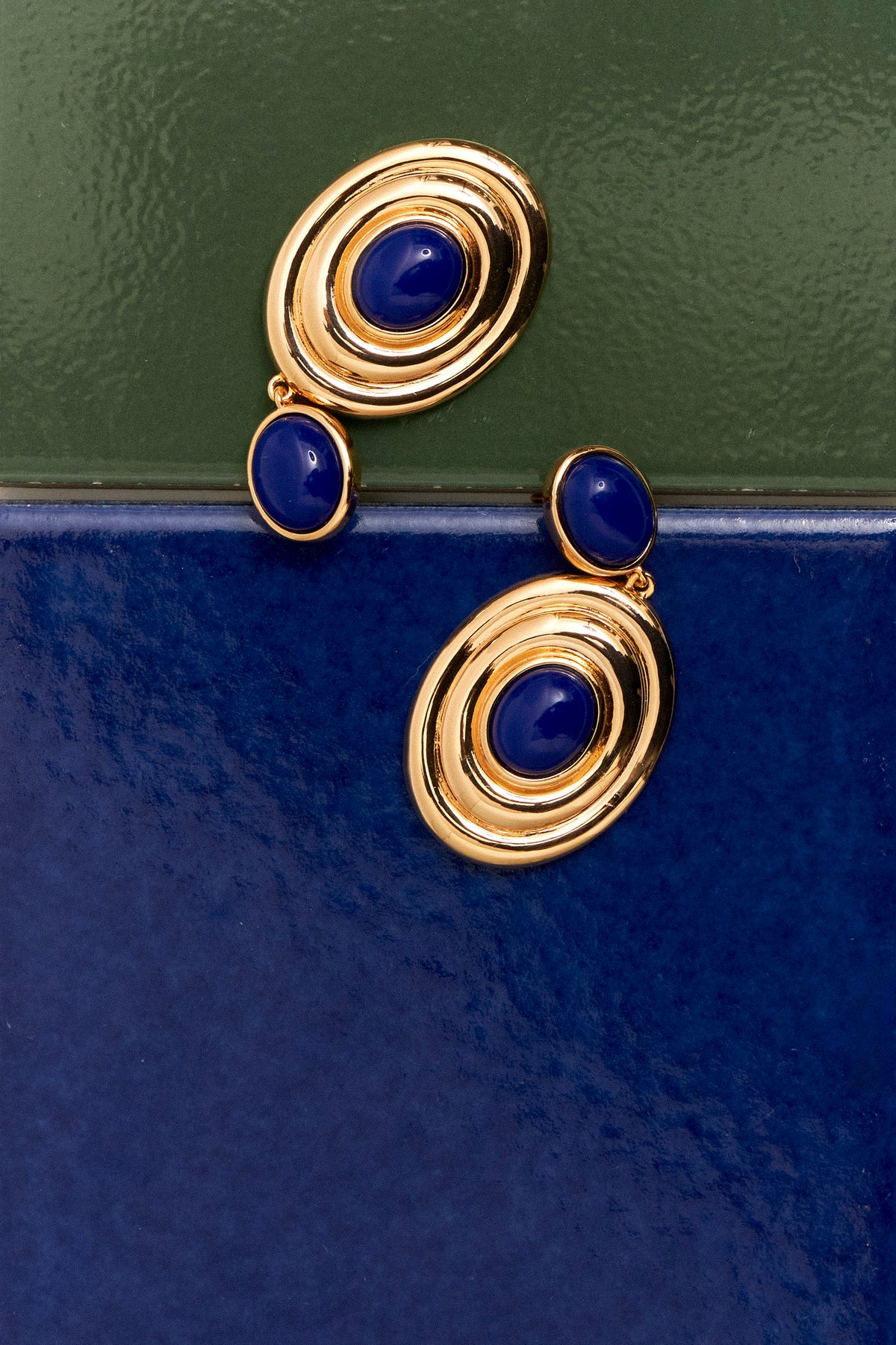 Editorial Bossa Drop earrings by Balbino