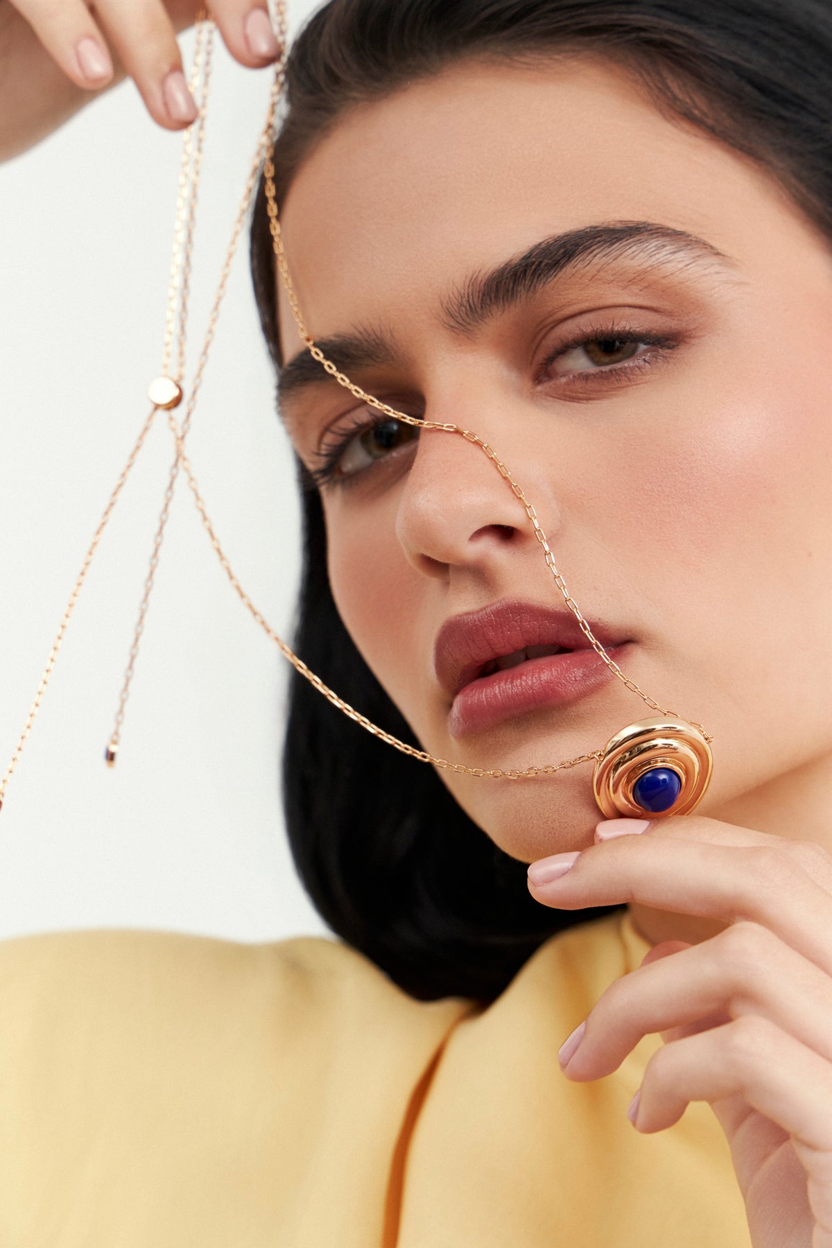 Model with Bossa necklace by Balbino